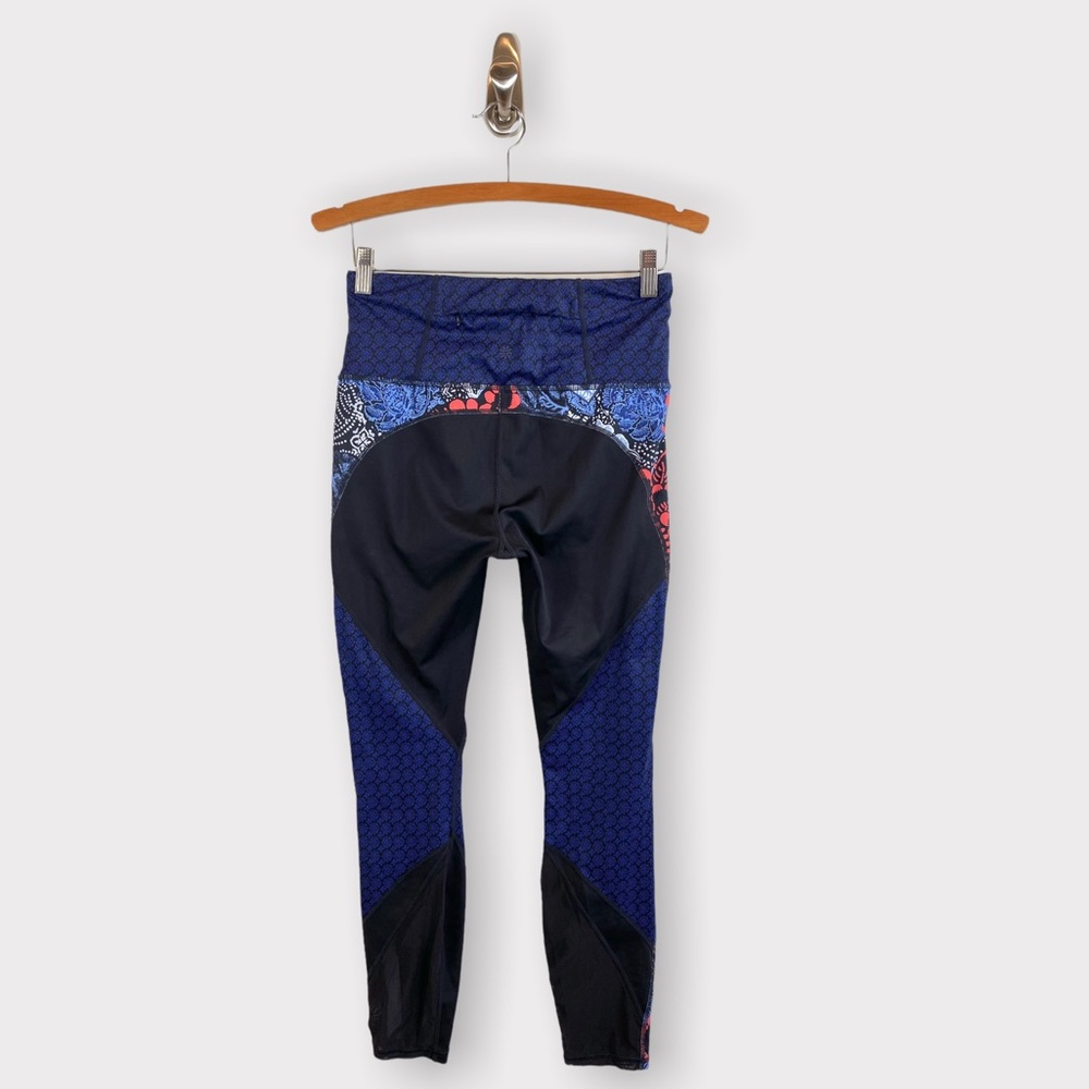 Athleta Lotus Precision 7/8 Tights - Picture 6 of 9